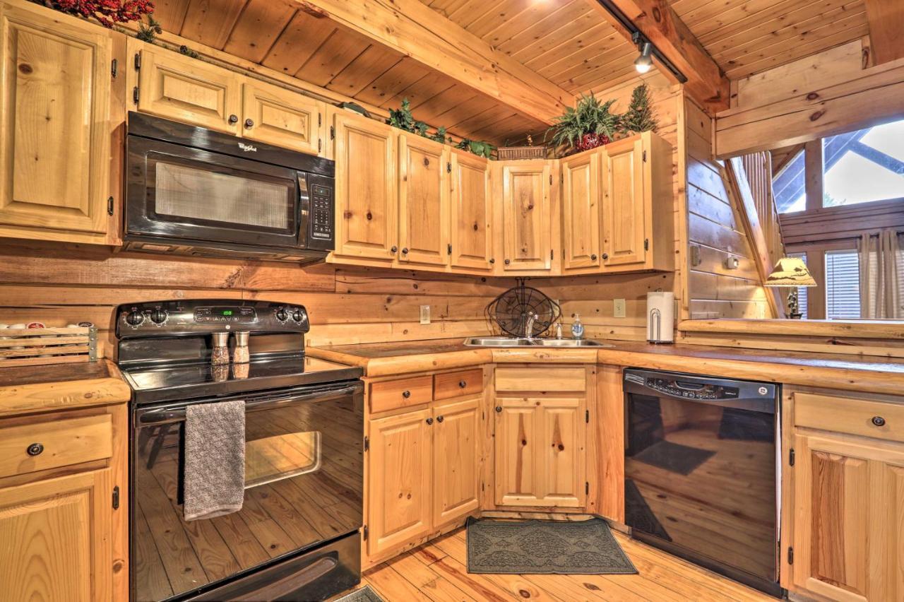 Pigeon Forge Cabin With Games, 1 Mi To Parkway! Dış mekan fotoğraf